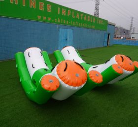 T10-123 Jogo de esportes aquáticos inflável duplo balancim