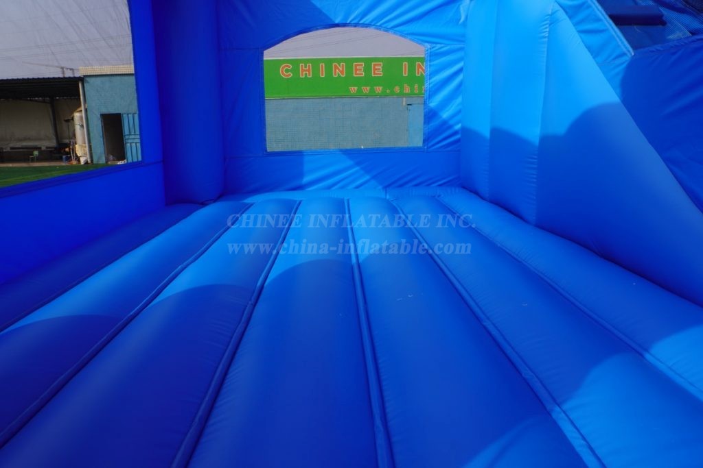 T5-001E  Spiderman Bouncy Castle