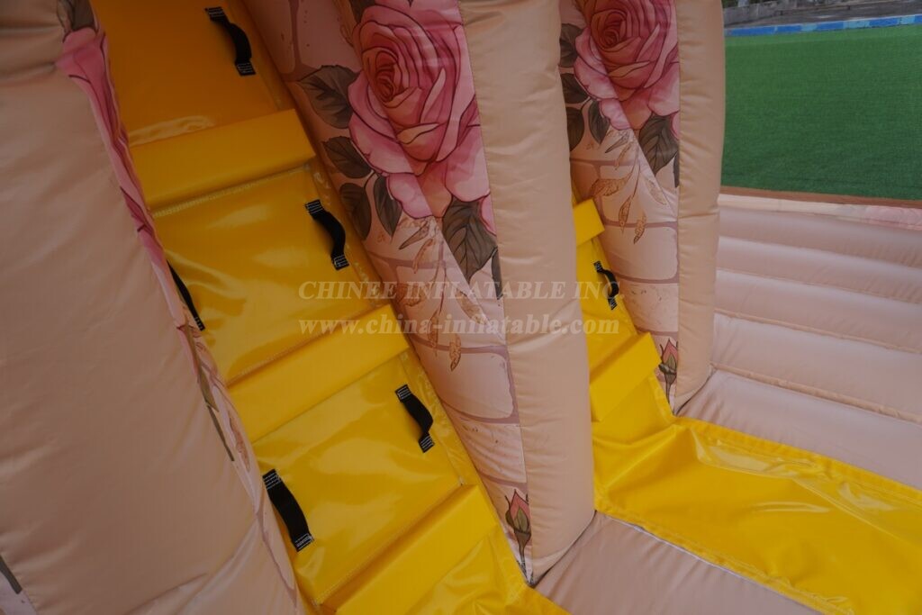 T2-8712 Weddings Theme Inflatable Castles