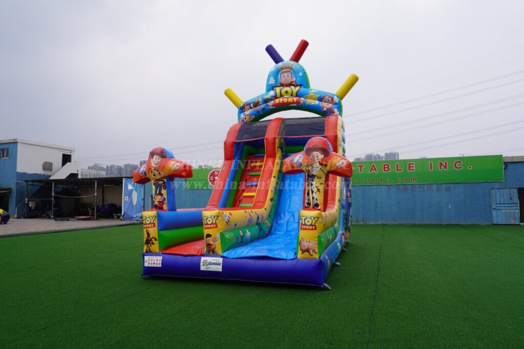 T8-9428 Toy Story Theme Inflatable Dry Slide