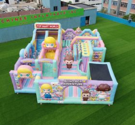 GF3-386 Parque Inflável com Tema Pop Mart
