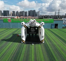 T11-7261 Jogo Inflável de Chute ao Gol com Tema Santos