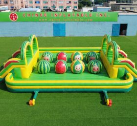 T11-4751B Tema Cocomelon Curso de Obstáculos Inflável com Duplas Bolas Gigantes Wipeout