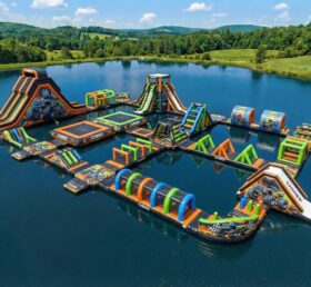 S694 Parque Aquático Inflável com Tema de Caminhões Monstro