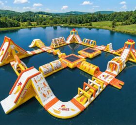 S765 Parque Aquático Inflável com Tema de Galinha