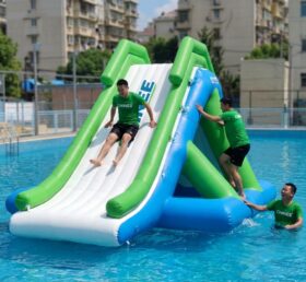 T10-617 Escorregadores Flutuantes para Parques Aquáticos
